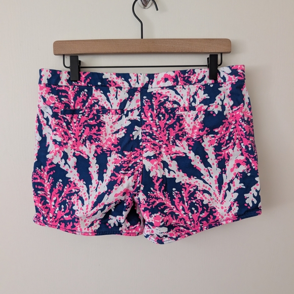 Lilly Pulitzer Womens 6 Hazelle Stretch Shorts Pink Blue Preppy Vacation - Picture 4 of 6